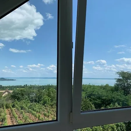 Sunny's Panoramic Tatil Evi Balatonederics